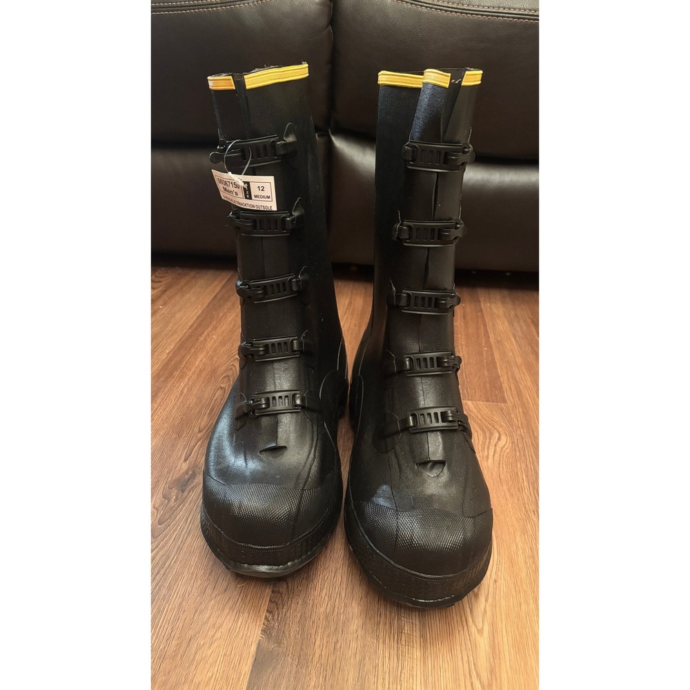 LaCrosse MENS 5 Buckle Tracktion Outsole Boots Size 12 - NEW WITH TAGS